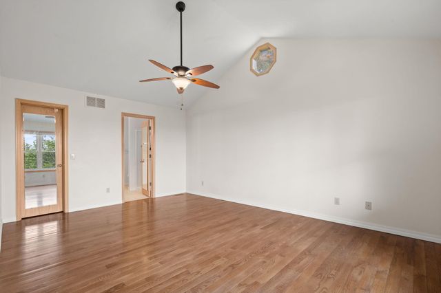 4 N Wilderness Trail, Kimberling City, MO 65686