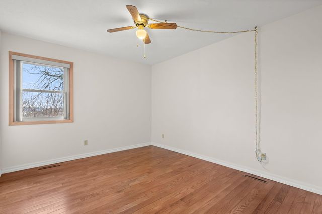 4 N Wilderness Trail, Kimberling City, MO 65686