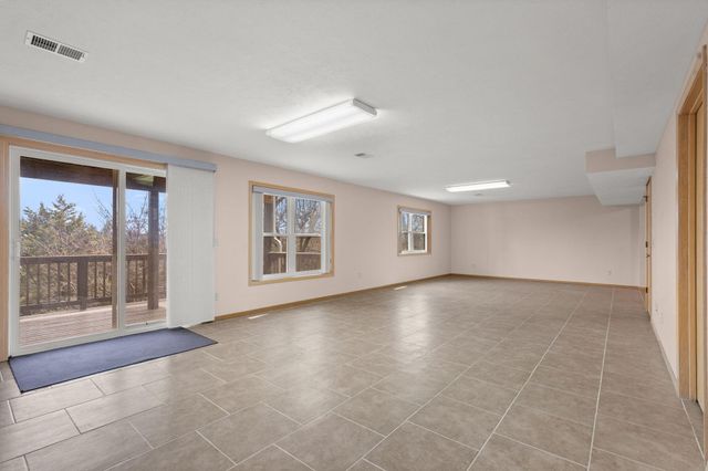 4 N Wilderness Trail, Kimberling City, MO 65686