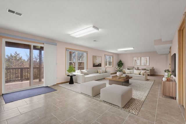 4 N Wilderness Trail, Kimberling City, MO 65686