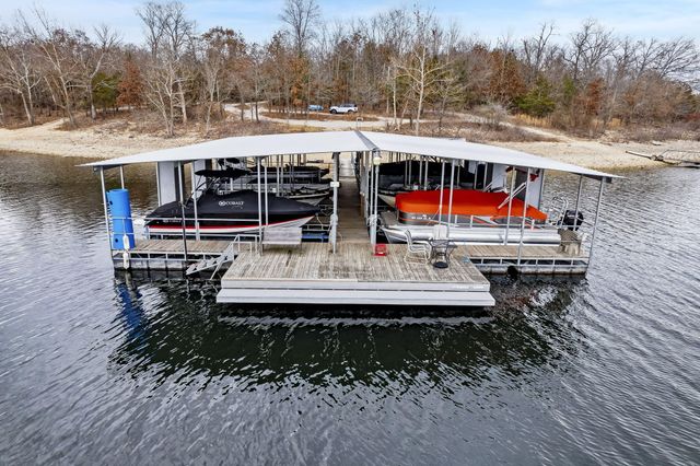 4 N Wilderness Trail, Kimberling City, MO 65686