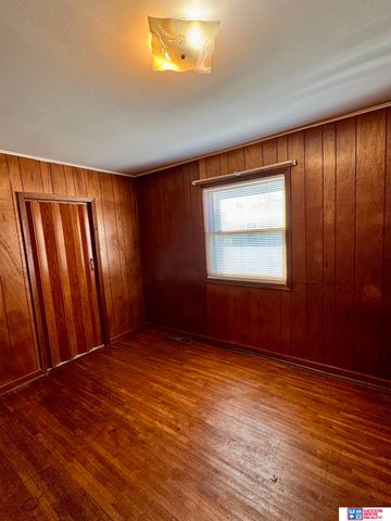 130 N Nebraska Avenue, York, NE 68467