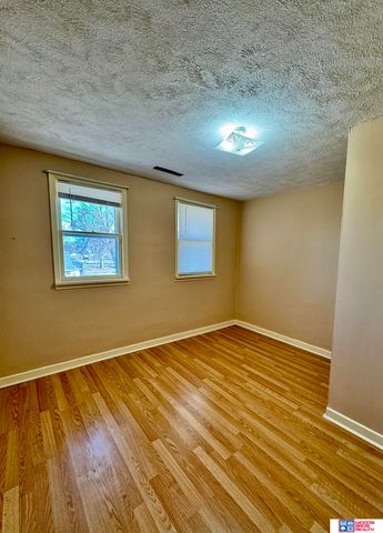 130 N Nebraska Avenue, York, NE 68467