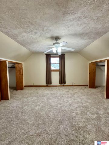 130 N Nebraska Avenue, York, NE 68467