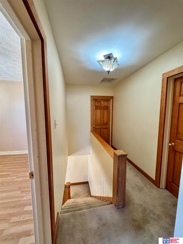 130 N Nebraska Avenue, York, NE 68467