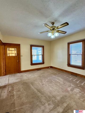 130 N Nebraska Avenue, York, NE 68467