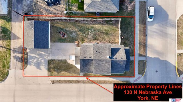 130 N Nebraska Avenue, York, NE 68467
