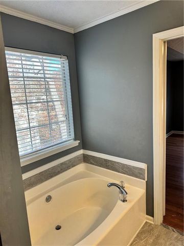 3285 Rockwalk Terrace, Loganville, GA 30052