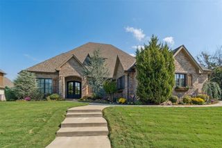 2908 Fountain Creek Drive, Edmond, OK 73034