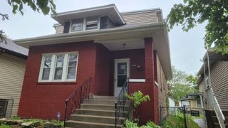 3510 N Oketo Avenue, Chicago, IL 60634