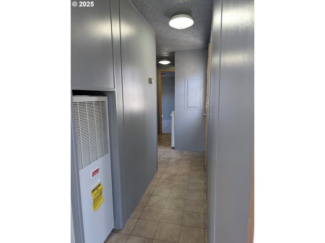 3300 PACIFIC Loop, Coos Bay, OR 97420