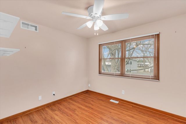 1908 BARBERRY Circle, Champaign, IL 61821