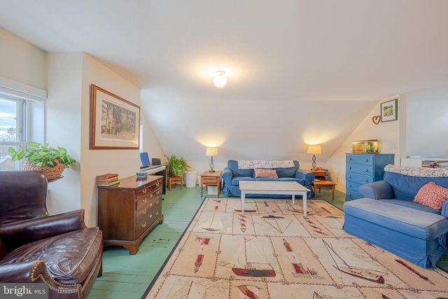 162 E PARK AVE, Ambler, PA 19002