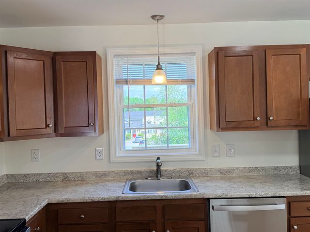 4B Red Oak Way, Boscawen, NH 03303