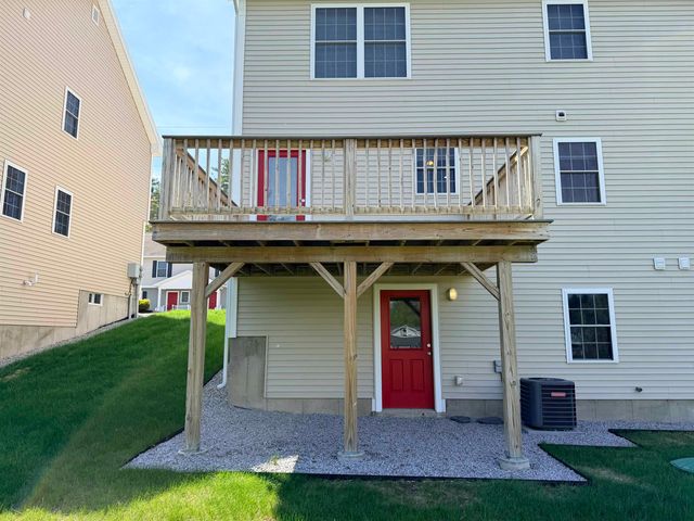 4B Red Oak Way, Boscawen, NH 03303
