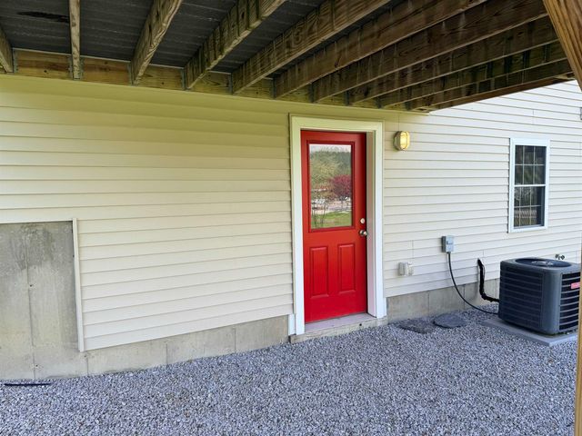 4B Red Oak Way, Boscawen, NH 03303