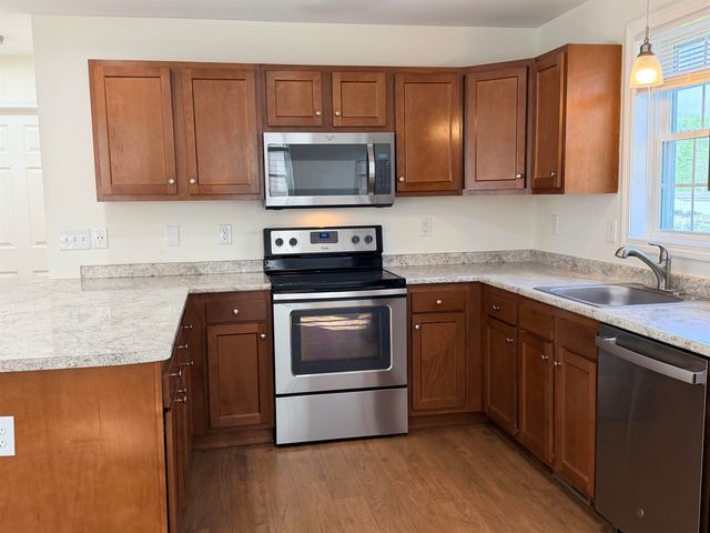 4B Red Oak Way, Boscawen, NH 03303