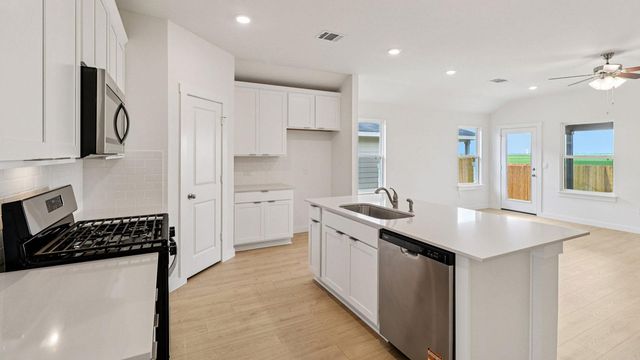 15004 MONARCH RANCH DR, Manor, TX 78653