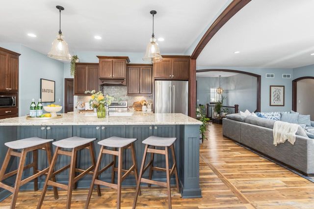 3842 Timber Stone WAY, Hubertus, WI 53033