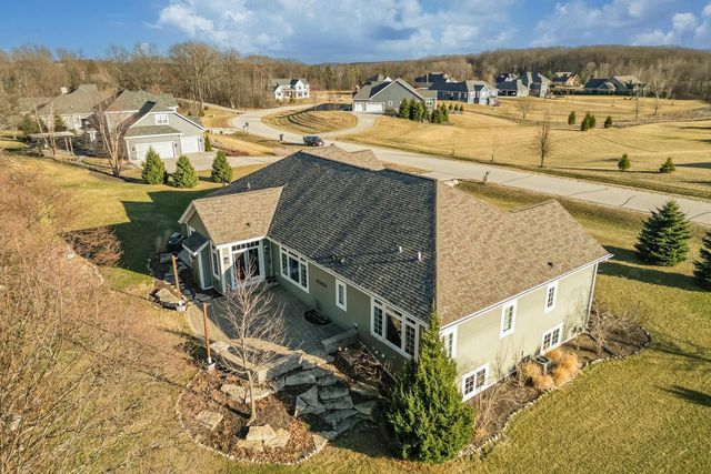 3842 Timber Stone WAY, Hubertus, WI 53033