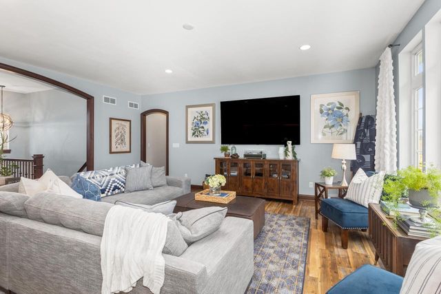 3842 Timber Stone WAY, Hubertus, WI 53033