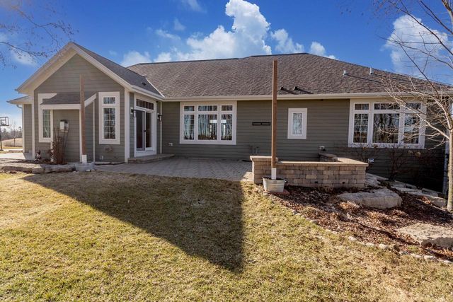 3842 Timber Stone WAY, Hubertus, WI 53033