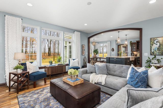 3842 Timber Stone WAY, Hubertus, WI 53033