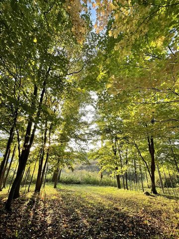 3842 Timber Stone WAY, Hubertus, WI 53033