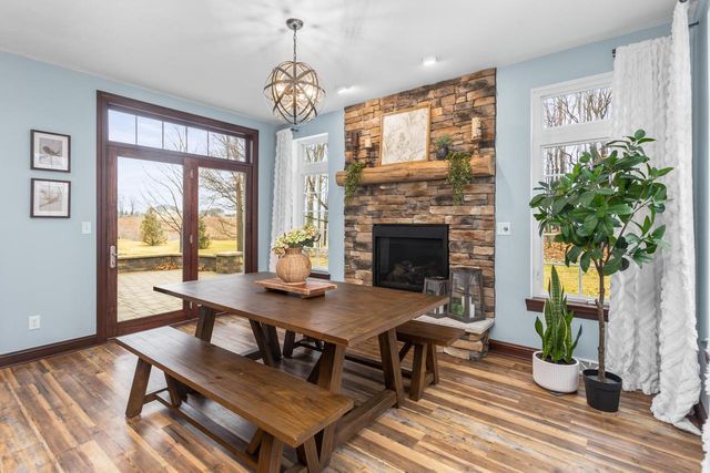 3842 Timber Stone WAY, Hubertus, WI 53033