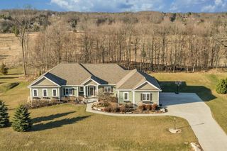 3842 Timber Stone WAY, Hubertus, WI 53033