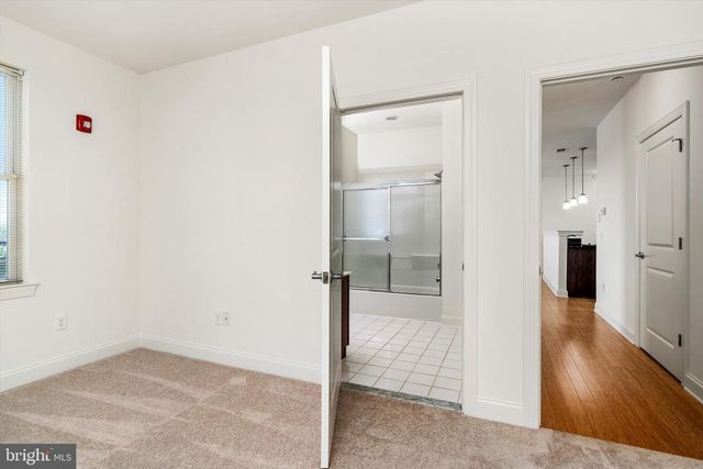 16 MARKET SQ N, Plainsboro, NJ 08536