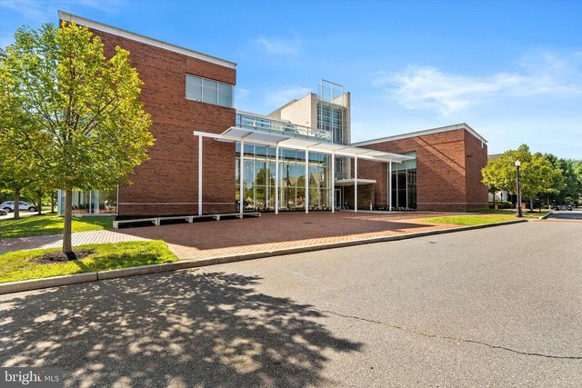16 MARKET SQ N, Plainsboro, NJ 08536