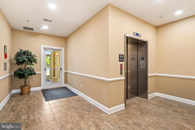 16 MARKET SQ N, Plainsboro, NJ 08536