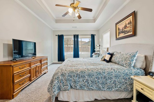 222 Pleasant Holly Drive, Benton, AR 72015