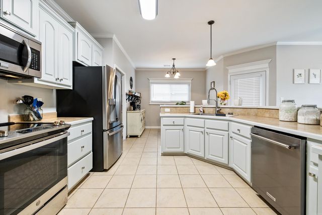 222 Pleasant Holly Drive, Benton, AR 72015