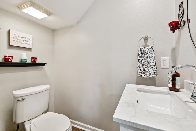 222 Pleasant Holly Drive, Benton, AR 72015