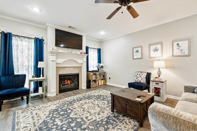 222 Pleasant Holly Drive, Benton, AR 72015