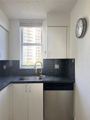 770 Claughton Island Drive 601, Miami, FL 33131