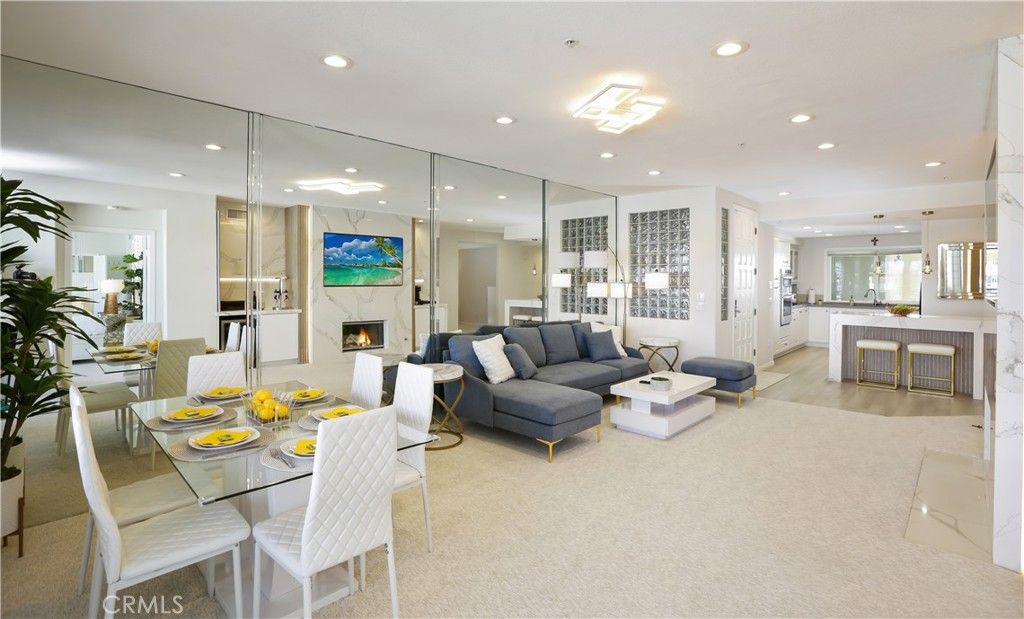 Image 13 of property listing at 4165 Warner Avenue 202, Huntington Beach, CA 92649