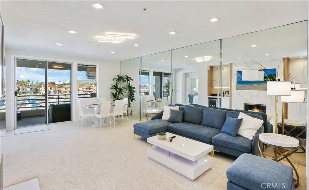 Image 16 of property listing at 4165 Warner Avenue 202, Huntington Beach, CA 92649