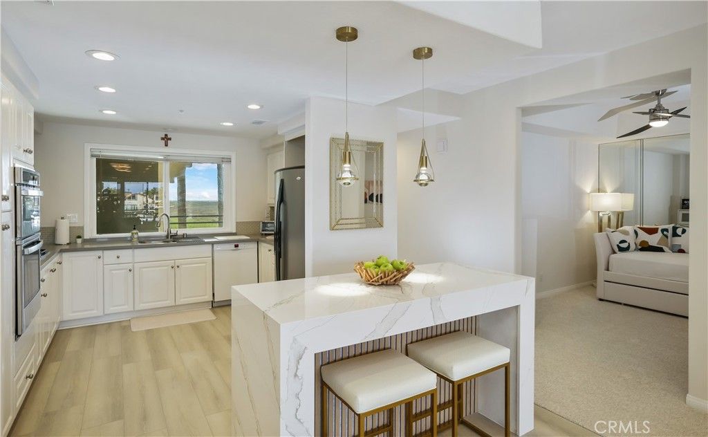 Image 18 of property listing at 4165 Warner Avenue 202, Huntington Beach, CA 92649