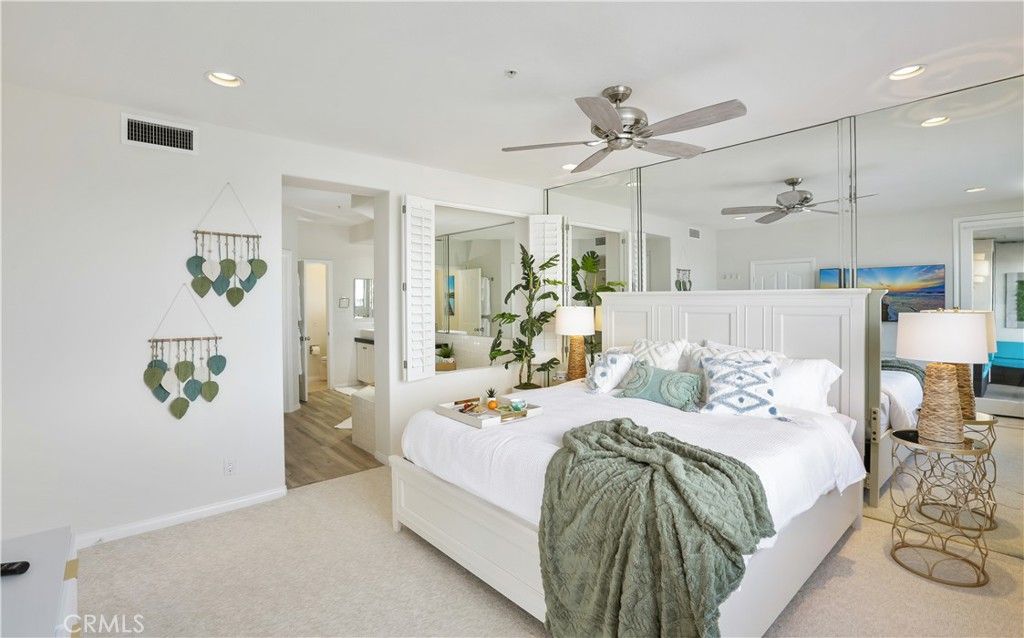 Image 23 of property listing at 4165 Warner Avenue 202, Huntington Beach, CA 92649