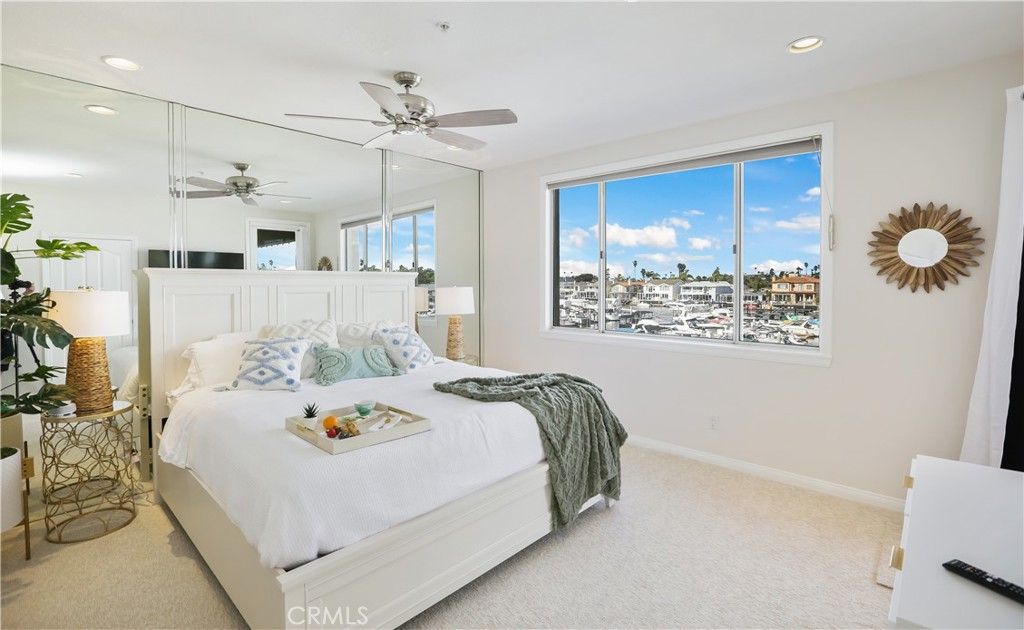 Image 25 of property listing at 4165 Warner Avenue 202, Huntington Beach, CA 92649