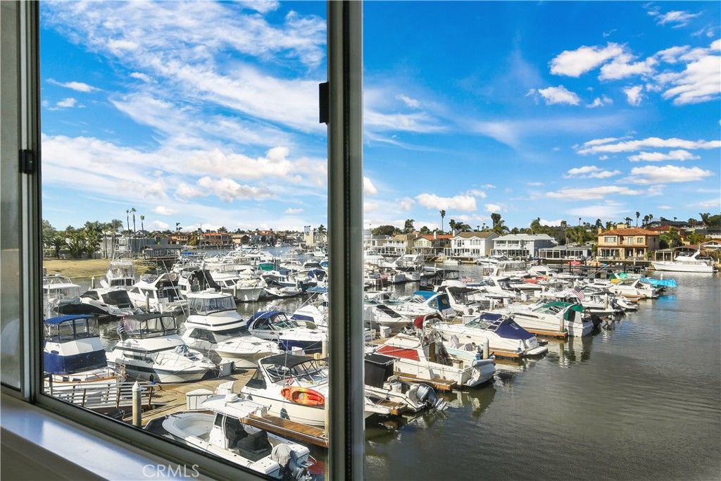 Image 29 of property listing at 4165 Warner Avenue 202, Huntington Beach, CA 92649