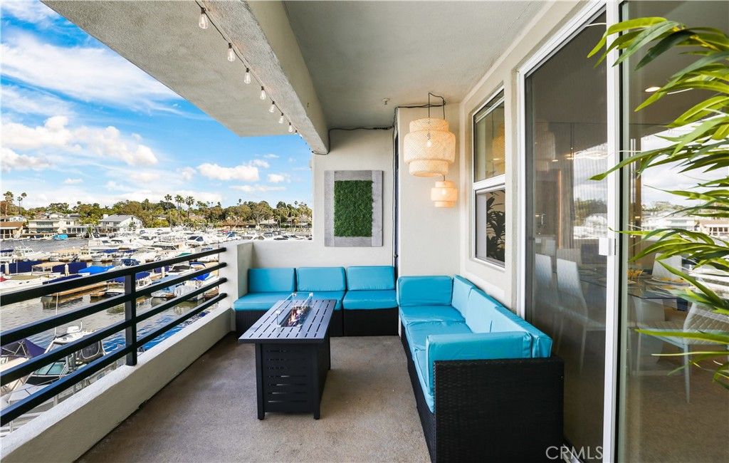 Image 35 of property listing at 4165 Warner Avenue 202, Huntington Beach, CA 92649