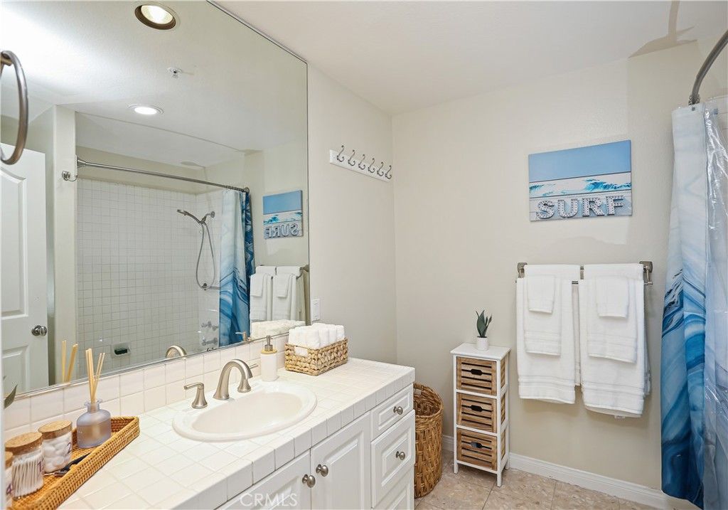 Image 43 of property listing at 4165 Warner Avenue 202, Huntington Beach, CA 92649
