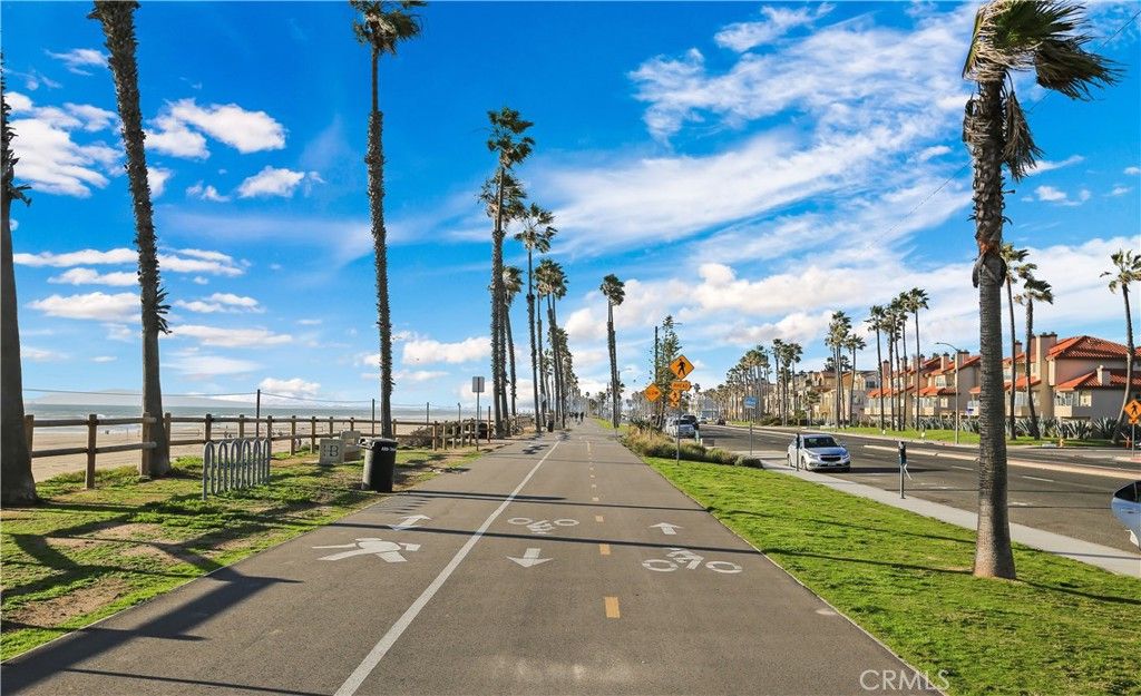 Image 55 of property listing at 4165 Warner Avenue 202, Huntington Beach, CA 92649