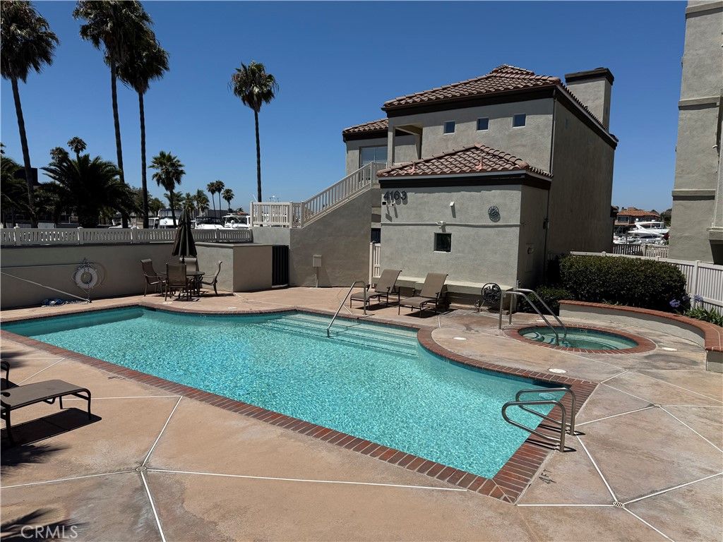 Image 59 of property listing at 4165 Warner Avenue 202, Huntington Beach, CA 92649