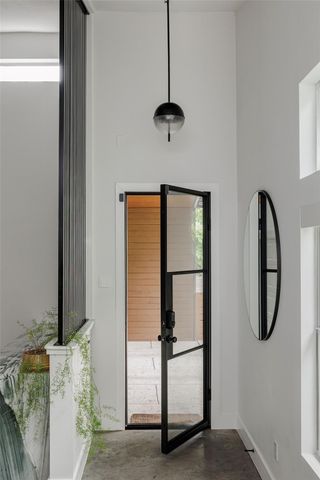 1605 Maple Ave, Austin, TX 78702