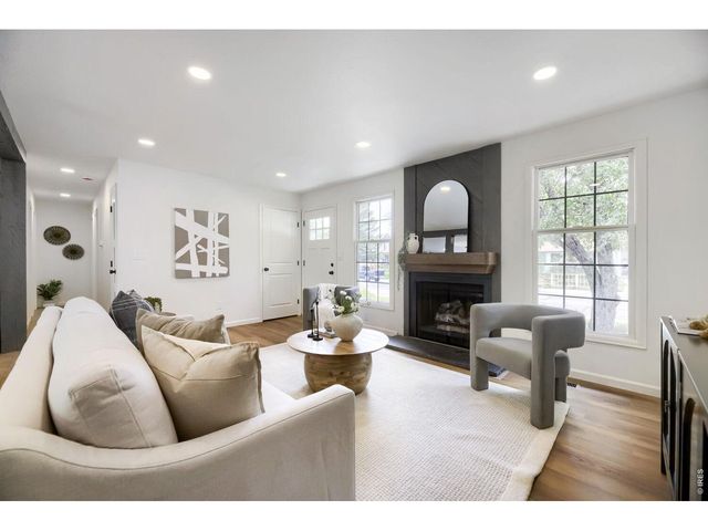 231 Short Pl, Louisville, CO 80027